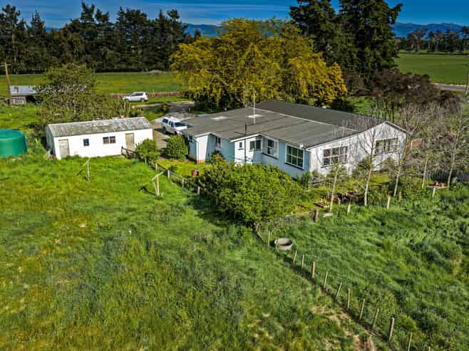 3637 State Highway 2, Takapau