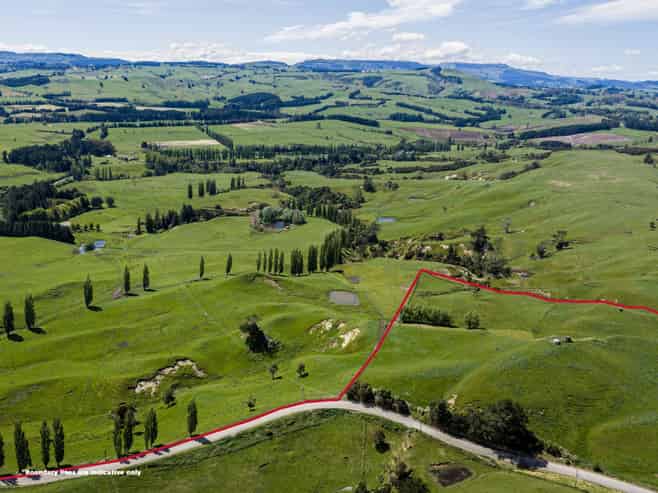 1438 Waihau Road, Patoka