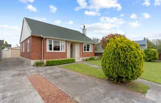 24 Masters Crescent, Masterton