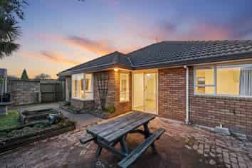 2/114 Warden Street, Richmond