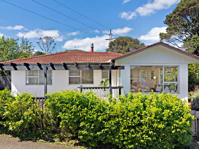 52 Gladys Avenue, Glenfield
