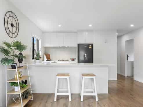 10 Silver Beech Street, Takanini