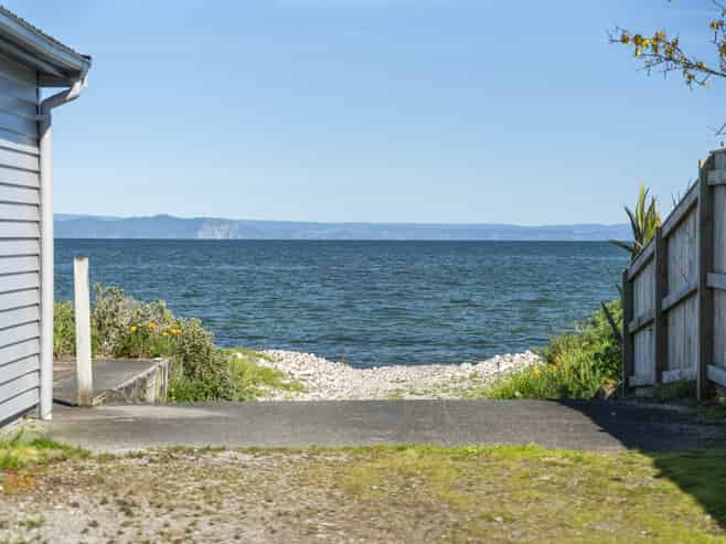 144 State Highway 1, Waitahanui