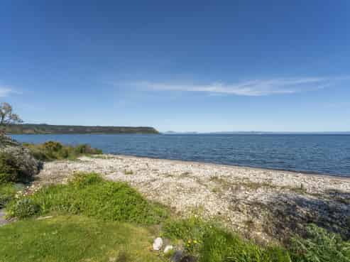 144 State Highway 1, Waitahanui