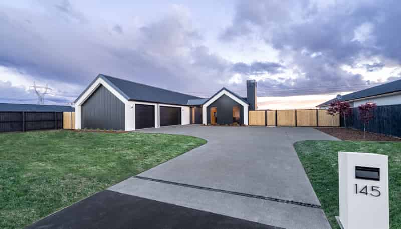 145 Silver Peaks Drive, West Melton