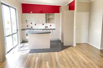 3/4 Hulme Place, Henderson