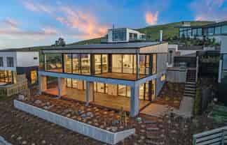 5 Haumoko Lane, Clifton