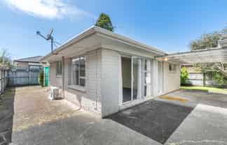 C/191 Centreway Road , Orewa