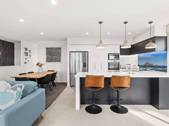 122 Te Awa Avenue, Te Awa