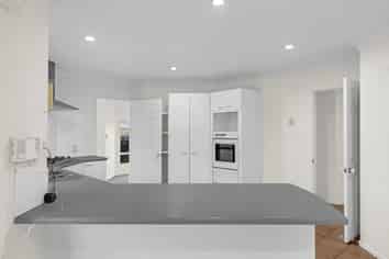 6 Aristoy Close, Conifer Grove