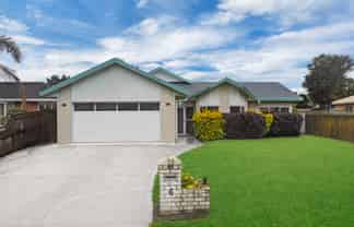 6 Aristoy Close, Conifer Grove