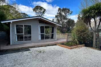 8 Evergreen Place, Sunshine Bay