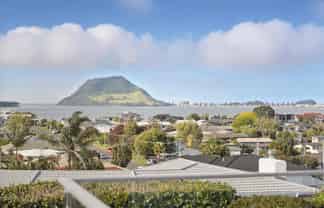 13 Tirinui Crest Road, Otumoetai