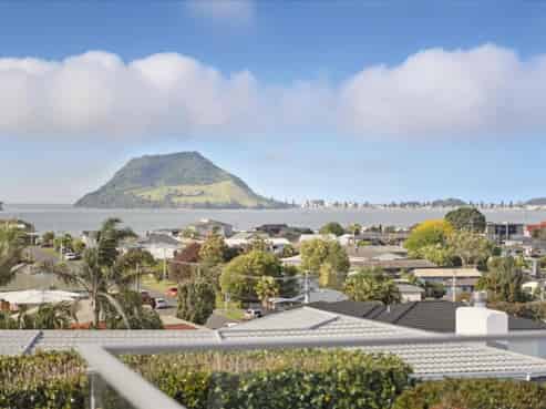 13 Tirinui Crest Road, Otumoetai