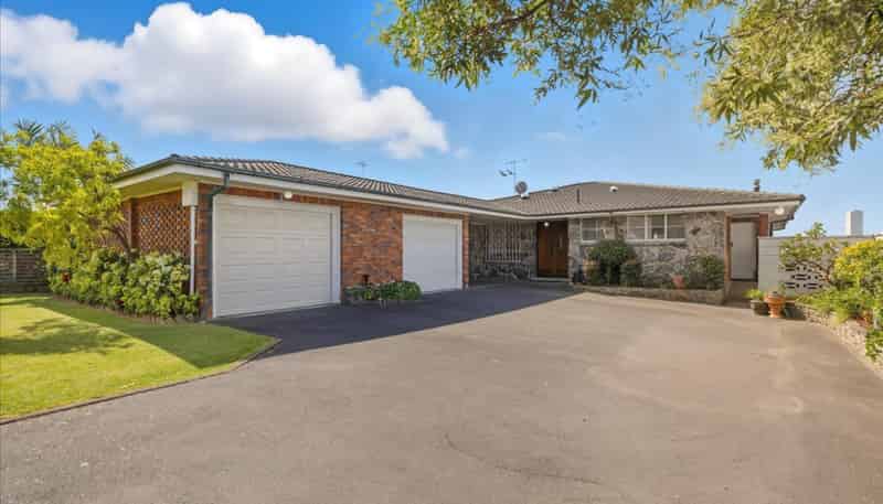 13 Tirinui Crest Road, Otumoetai