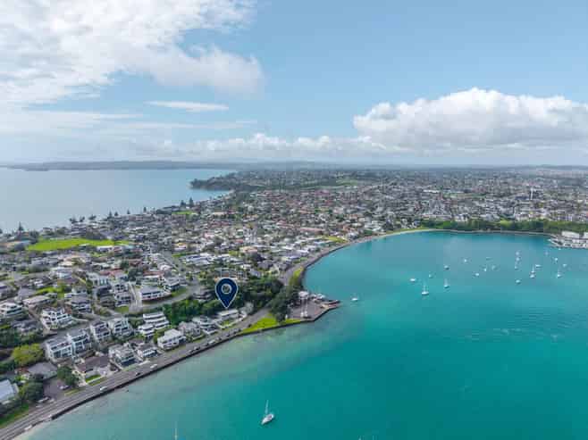 55 The Parade, Bucklands Beach