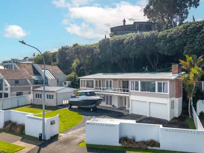 55 The Parade, Bucklands Beach