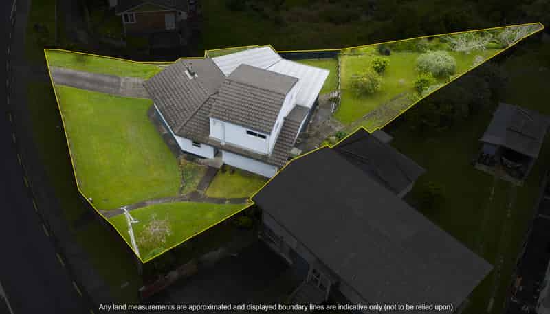 303 Don Buck Road, Massey