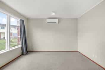 1 & 3/48E Merton Street, Trentham