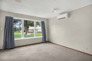 1 & 3/48E Merton Street, Trentham