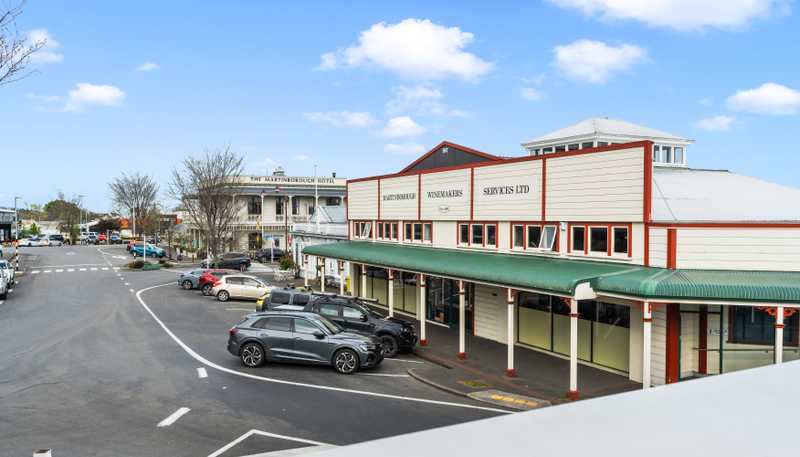 2A Memorial Square, Martinborough