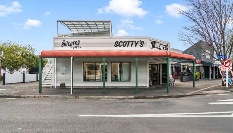 2A Memorial Square, Martinborough