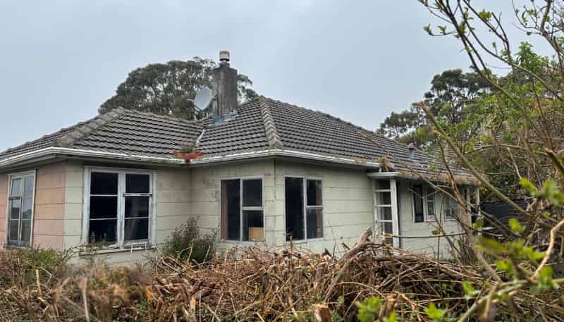 32 Stenhope Crescent, Corstorphine