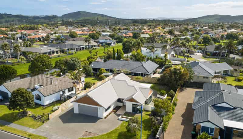 94 Santa Monica Drive, Papamoa