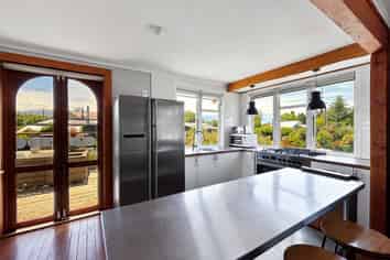 26 Piwari Street , Ohakune