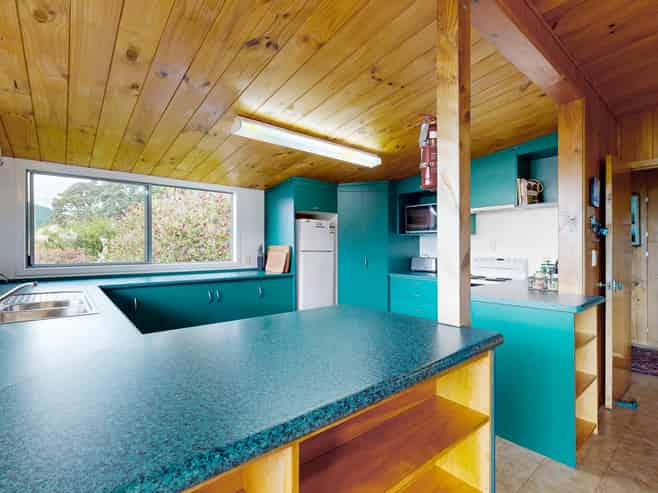 263 Opoutere Road, Opoutere