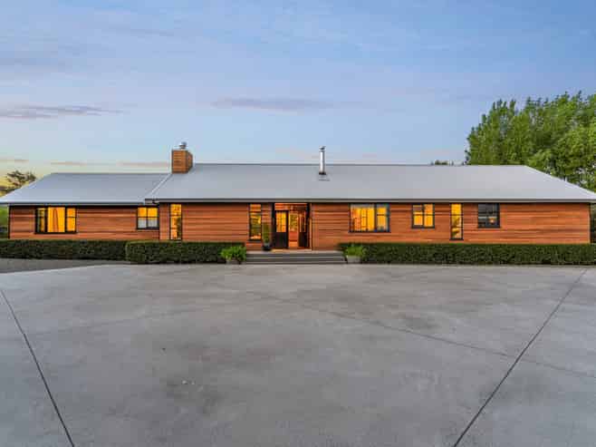 2 Tamahunga Drive, Matakana