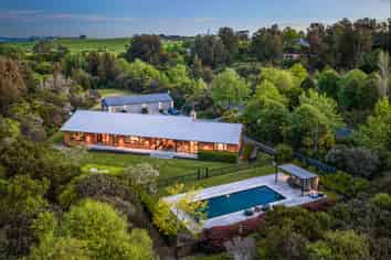 2 Tamahunga Drive, Matakana