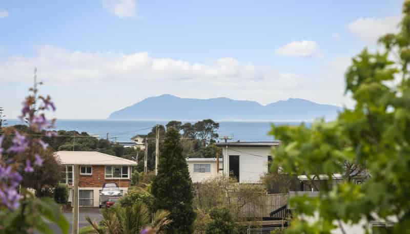 58 The Crescent, Waihi Beach