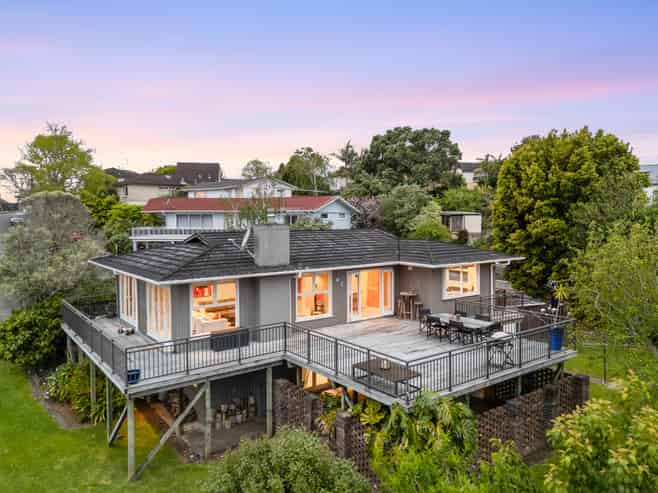 10 Dover Place, Remuera