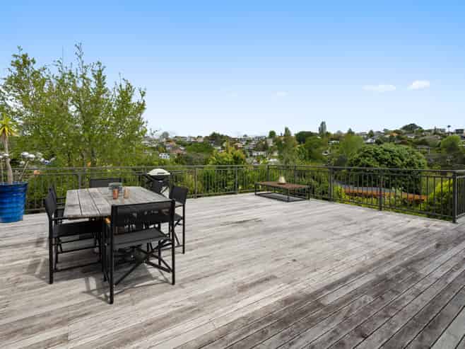 10 Dover Place, Remuera