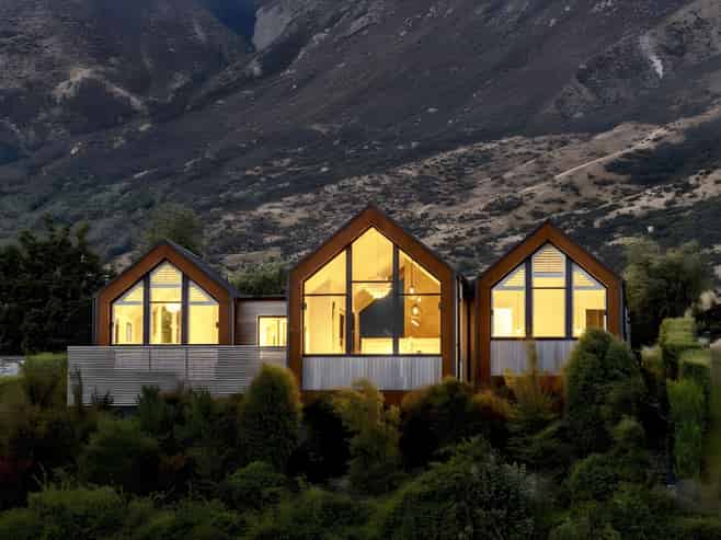 4 McKellar Drive, Jacks Point