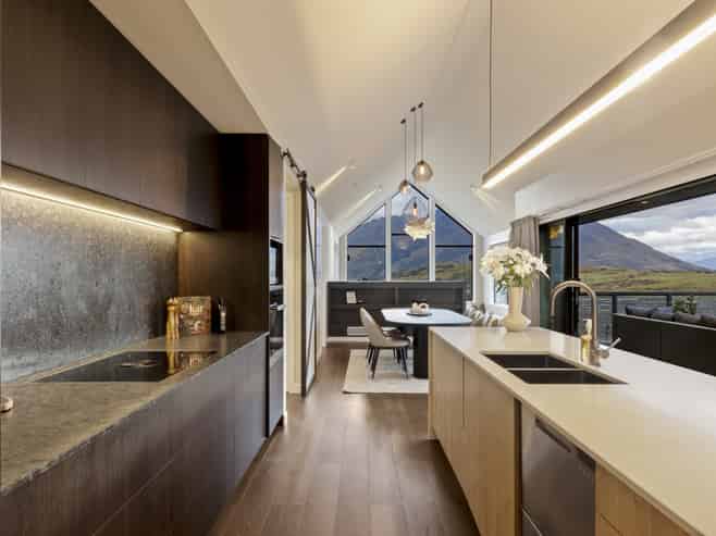 4 McKellar Drive, Jacks Point