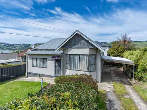 7 Athol Place, Ravensbourne