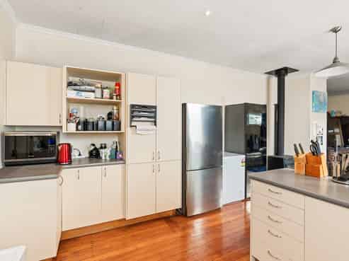 7 Athol Place, Ravensbourne