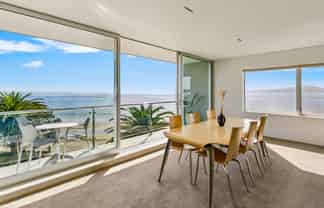 13/64 Milford Road, Milford