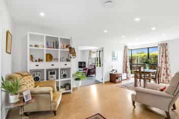 8 Stable Way, Belfast