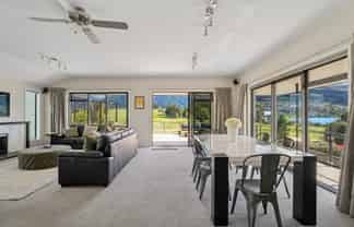 12 Grove Lane, Kelvin Heights