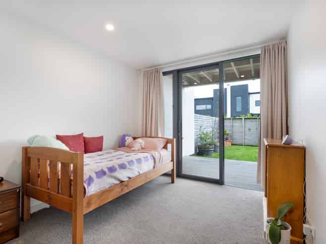63b Whitford Brown Avenue, Papakowhai