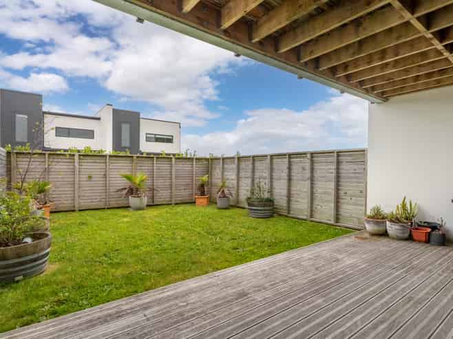 63b Whitford Brown Avenue, Papakowhai