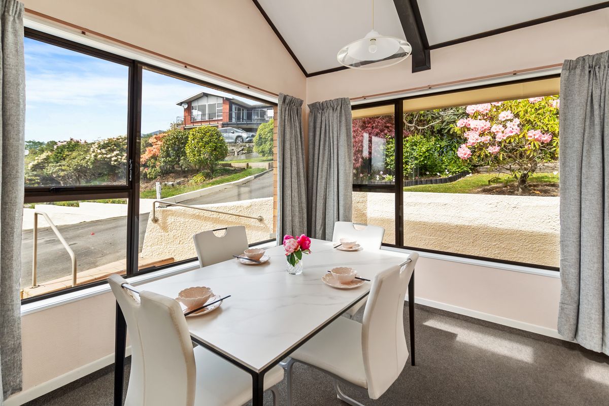Unique Home; Excellent Outlook & Privacy - Mehr