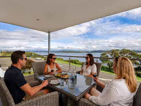 H2A/307-30 Harbour Road, Ohope