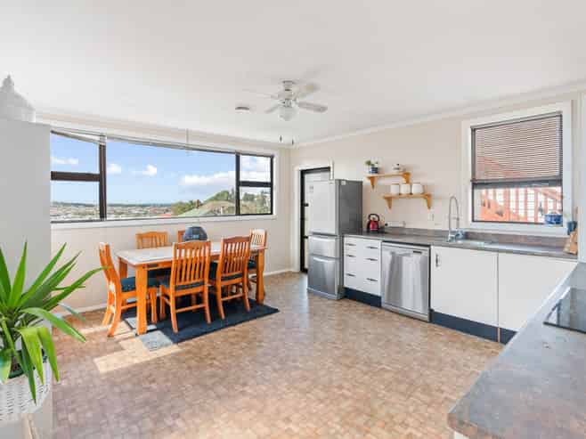23 Cole Street, Caversham