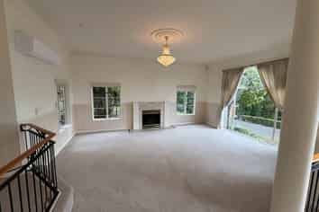 26 Anaheim Boulevard, Shamrock Park