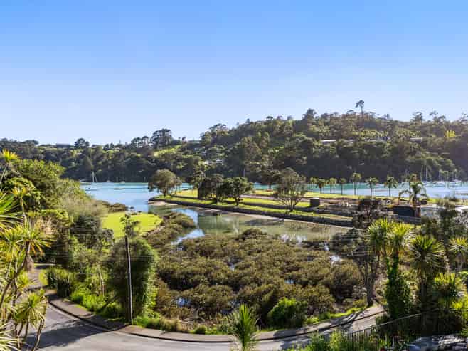 7A Duck Creek Road, Stillwater