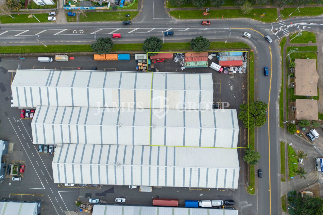 High-Profile Trade Unit with Yard - Bild 3